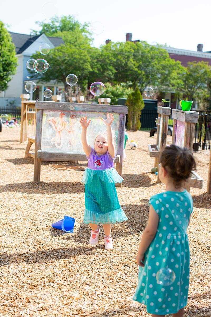 school-play-bubbles-800v-1497184