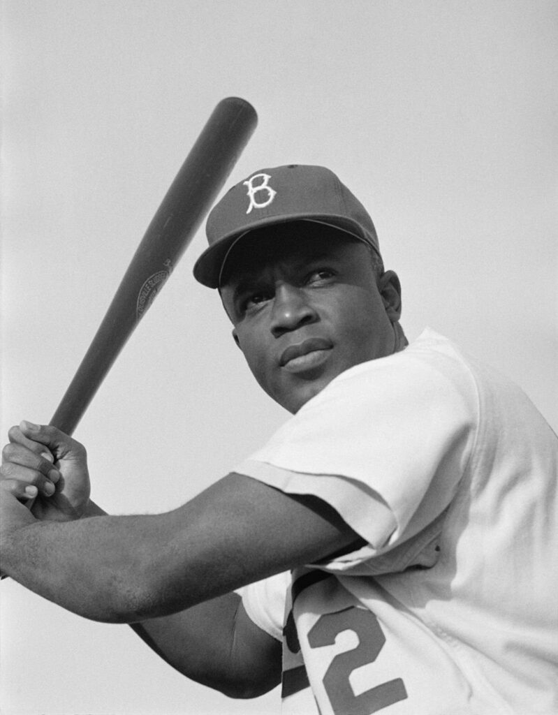 jackie_robinson2c_brooklyn_dodgers2c_1954-3655589