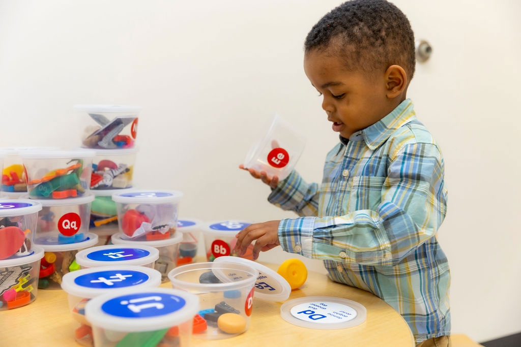 e3school kid plastic containers 1024